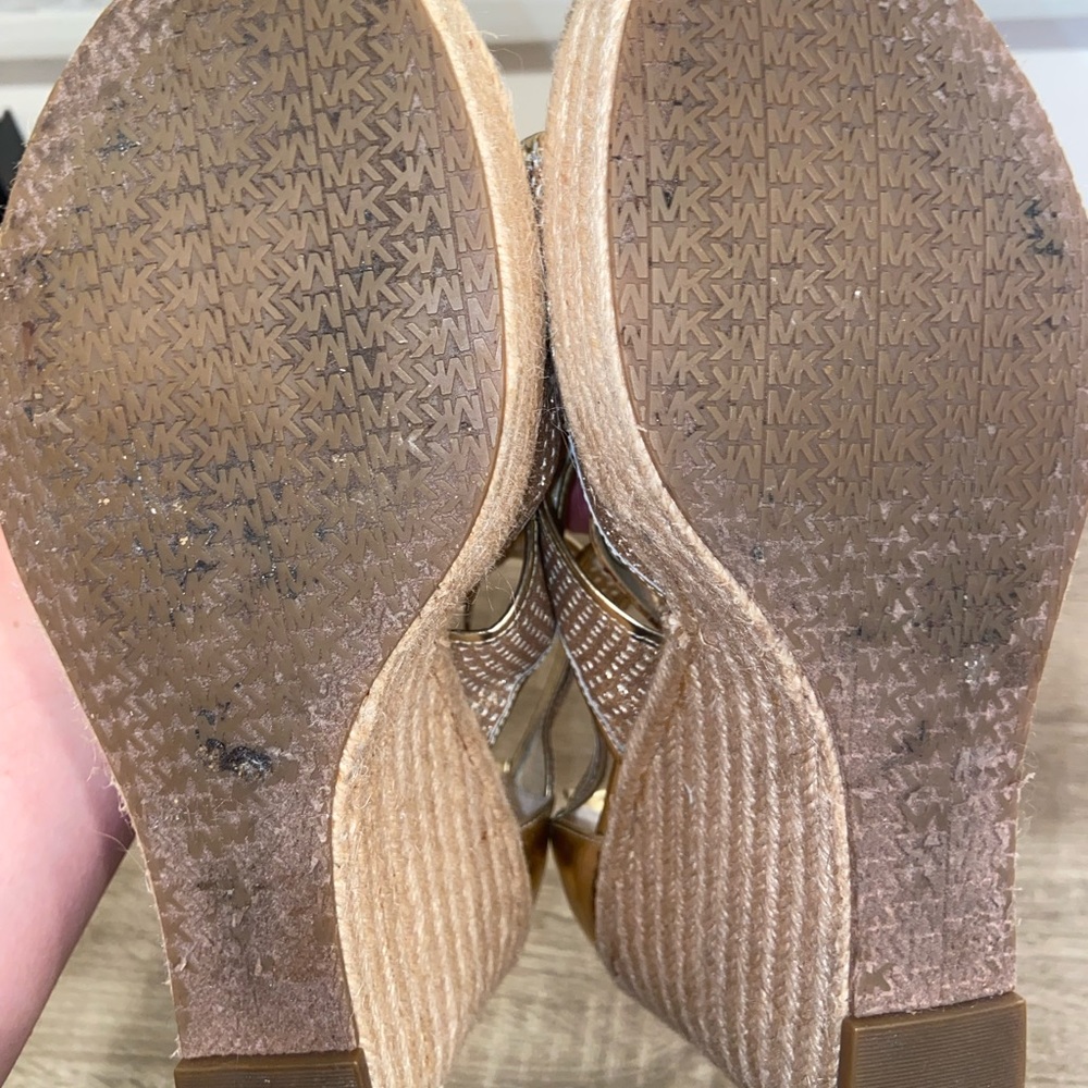 Michael Kors size 11 hood zipper wedges - Picture 5 of 5